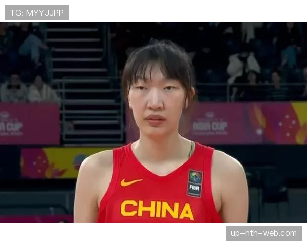 韩旭上场像坦克,下场提着一堆大牌让我怀疑人生 韩旭上场像坦克,下场提着一堆大牌让我怀疑人生